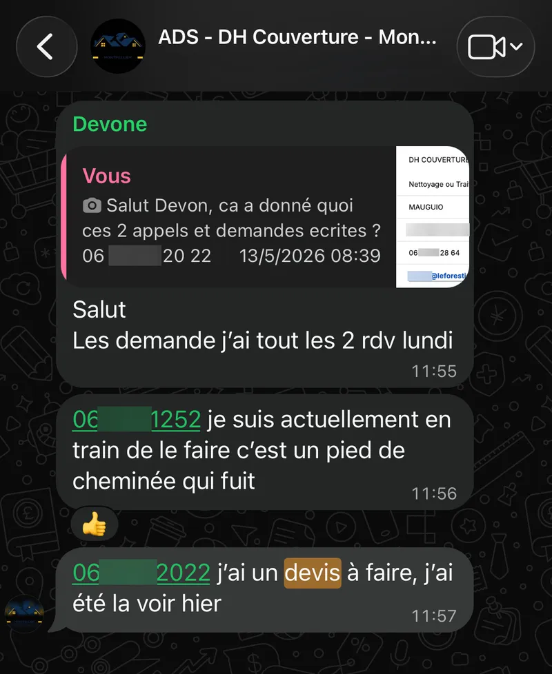 Échange WhatsApp avec un couvreur : deux rendez-vous pris et un devis à faire.